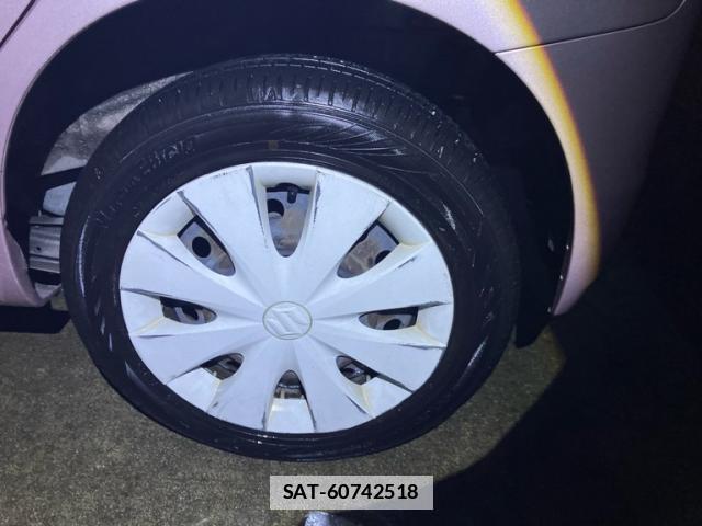 Suzuki SPACIA 2013-09 7868726-6