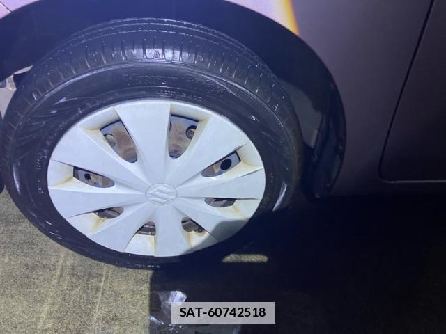 Suzuki SPACIA 2013-09 7868726-7