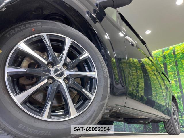 Toyota SPADE 2016-03 7867883-12
