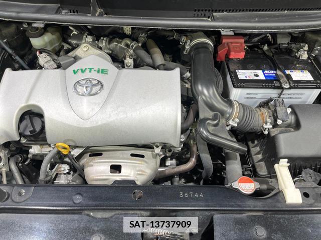 Toyota SPADE 2015-09 7868139-17