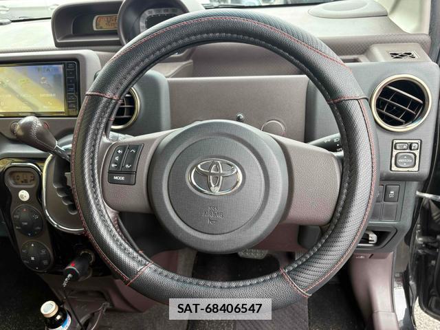 Toyota SPADE 2015-01 7869346-16
