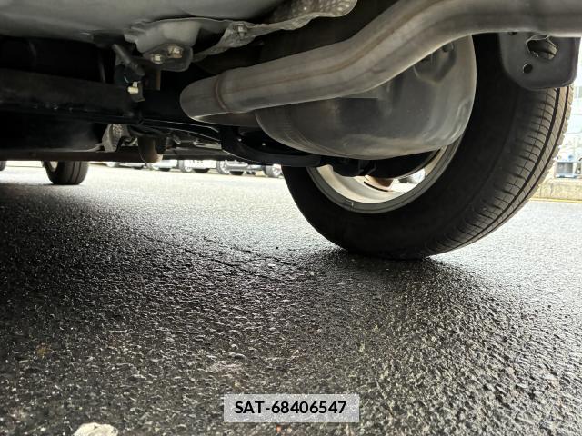 Toyota SPADE 2015-01 7869346-9