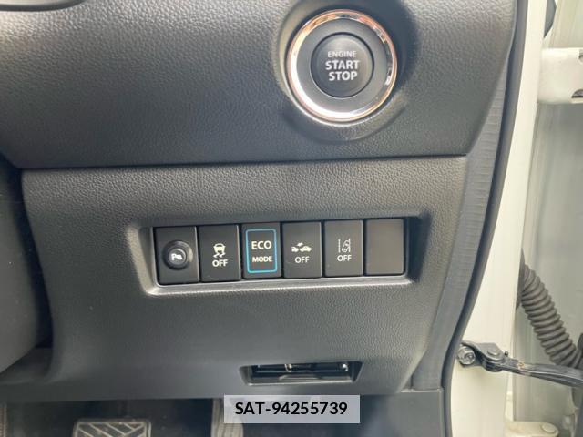 Suzuki SWIFT 2018-10 7868037-11