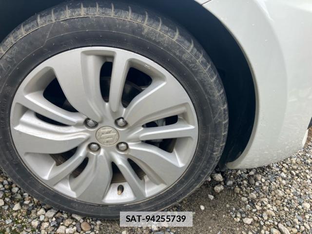 Suzuki SWIFT 2018-10 7868037-12