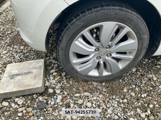 Suzuki SWIFT 2018-10 7868037-5