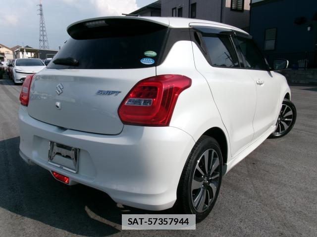 Suzuki SWIFT 2020-02 7868960-1