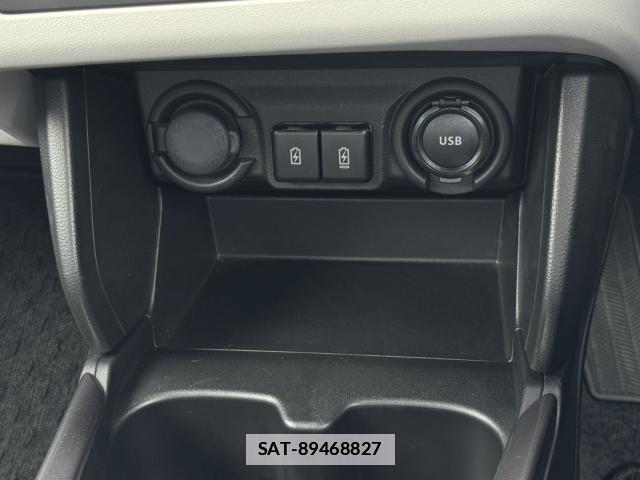 Suzuki SWIFT 2024-07 7870422-7