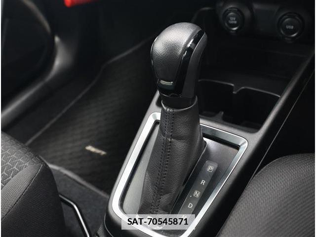 Suzuki SWIFT 2017-05 7871354-9