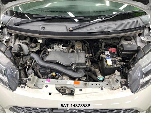 Toyota TANK 2017-07 7868304-16