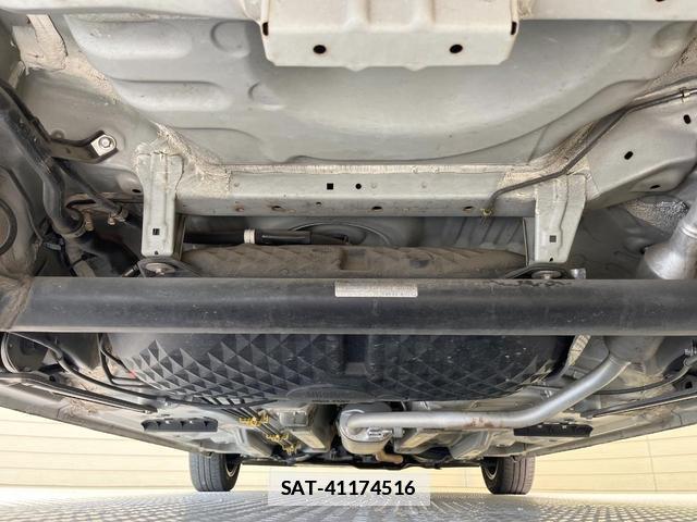 Toyota TANK 2017-05 7868434-18
