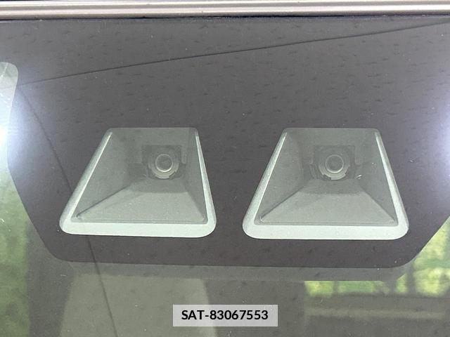 Daihatsu TANTO 2021-11 7867792-4