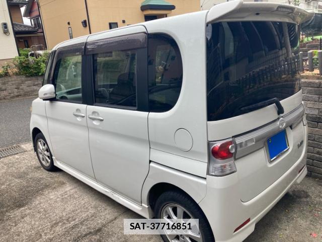 Daihatsu TANTO 2009-11 7867982-3