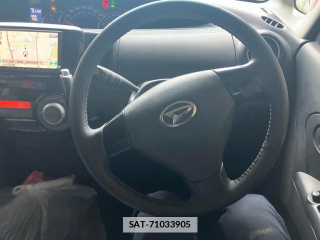 Daihatsu TANTO 2011-04 7868640-17