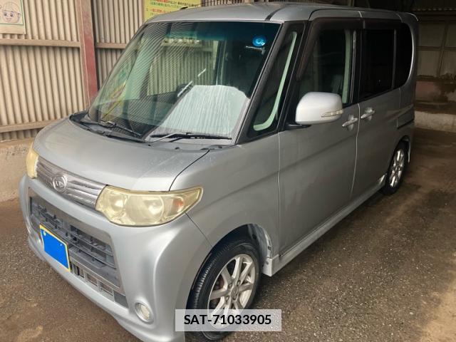 Daihatsu TANTO 2011-04 7868640-2