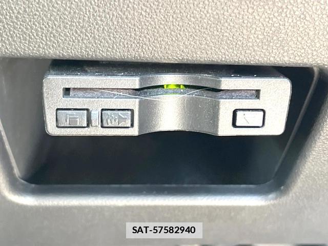 Daihatsu TANTO 2019-06 7868778-6