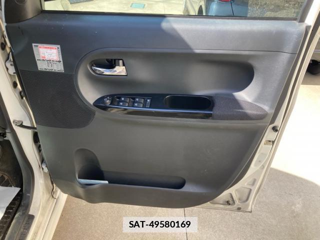 Daihatsu TANTO 2014-07 7870470-11