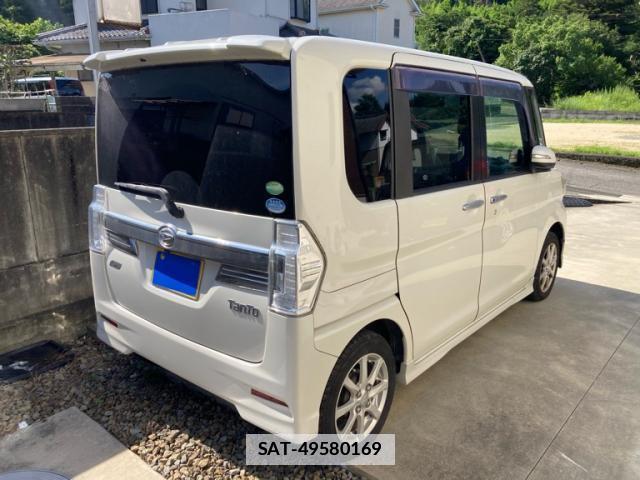 Daihatsu TANTO 2014-07 7870470-2