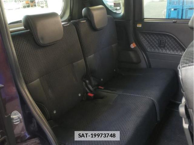 Daihatsu TANTO 2021-08 7872233-5