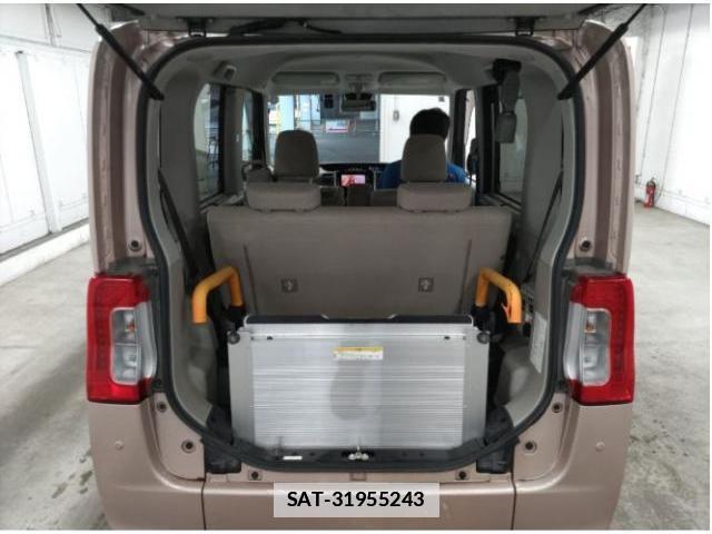 Daihatsu TANTO 2017-03 7872255-5