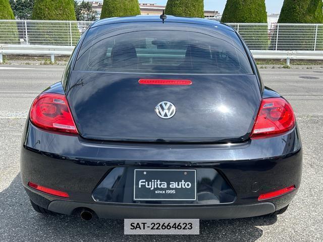 VolksWagen THE BEETLE 2013-03 7869827-3