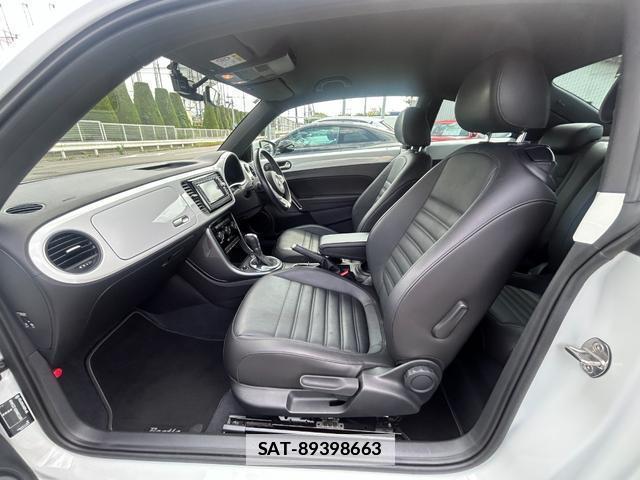 VolksWagen THE BEETLE 2017-10 7869828-11