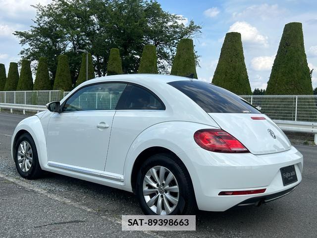 VolksWagen THE BEETLE 2017-10 7869828-4