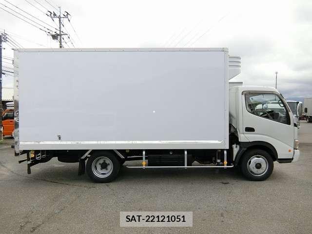Toyota TOYOACE 2008-09 7869772-11