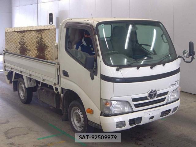 Toyota TOYOACE 2009-05 7871085-2