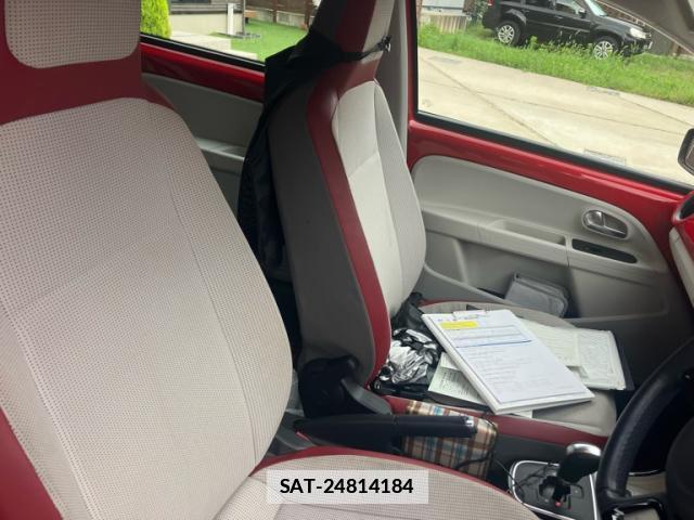 VolksWagen UP! 2013-12 7868639-10