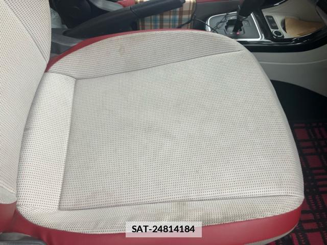 VolksWagen UP! 2013-12 7868639-11