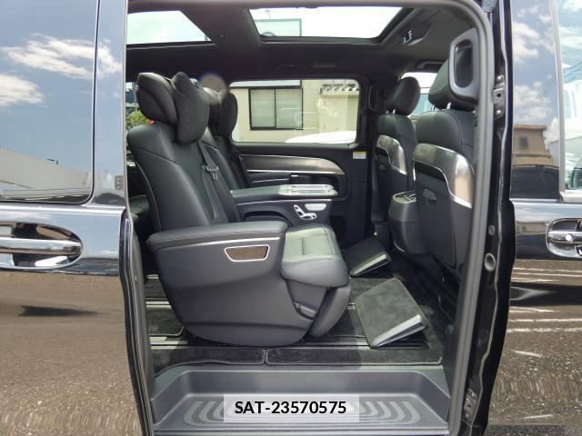 Mercedes Benz V-CLASS 2023-05 7870317-14