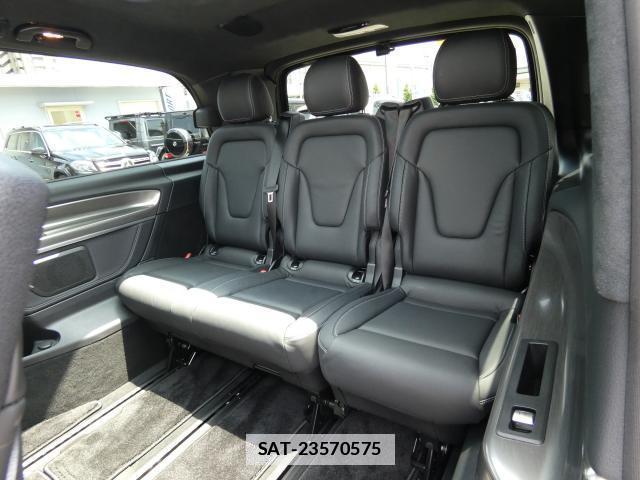 Mercedes Benz V-CLASS 2023-05 7870317-16