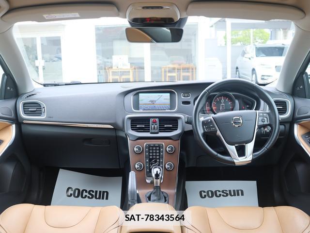 Volvo V40 2016-12 7868047-3