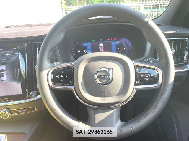 Volvo V60 2023-04 7867819-9