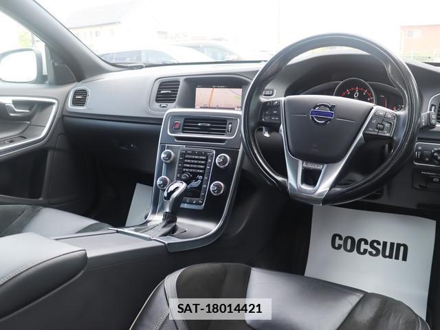 Volvo V60 2017-06 7868044-15