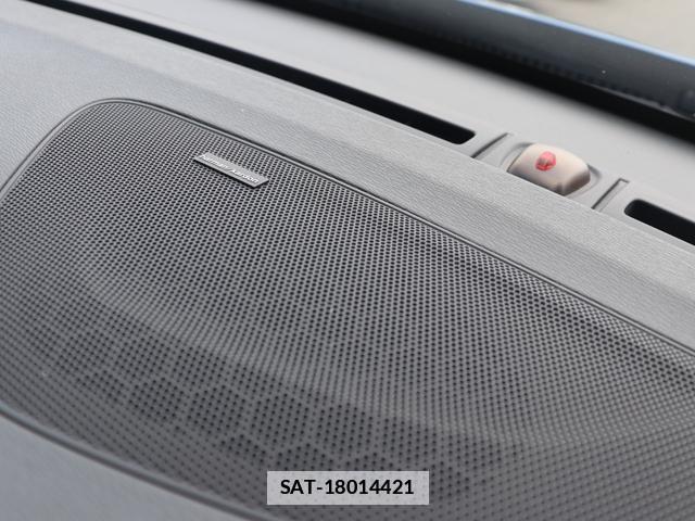 Volvo V60 2017-06 7868044-17