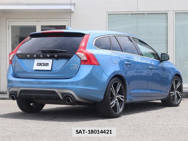 Volvo V60 2017-06 7868044-7