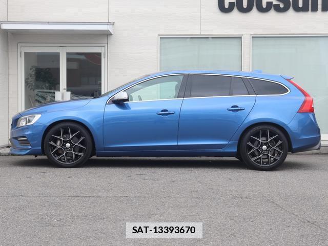 Volvo V60 2017-01 7868046-10