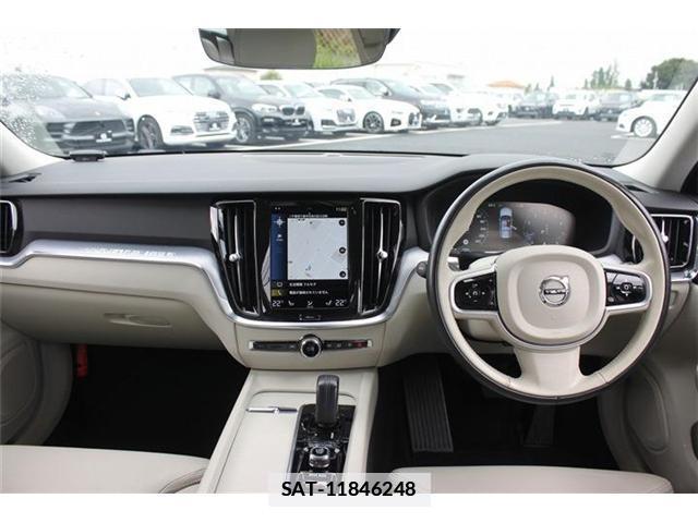 Volvo V60 2021-04 7870928-13