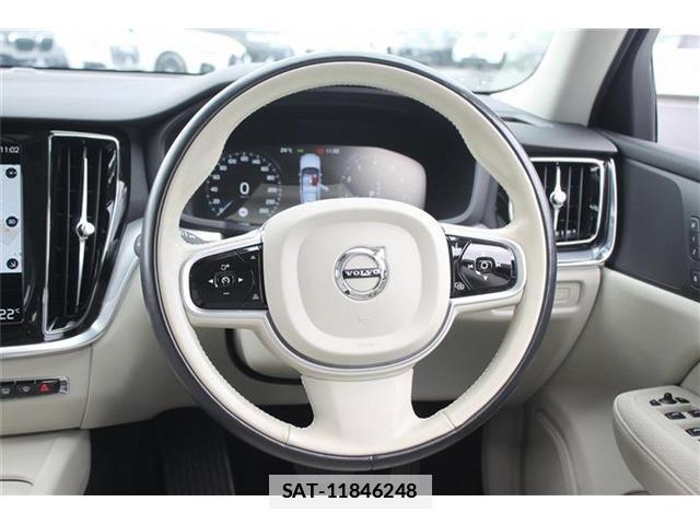 Volvo V60 2021-04 7870928-14