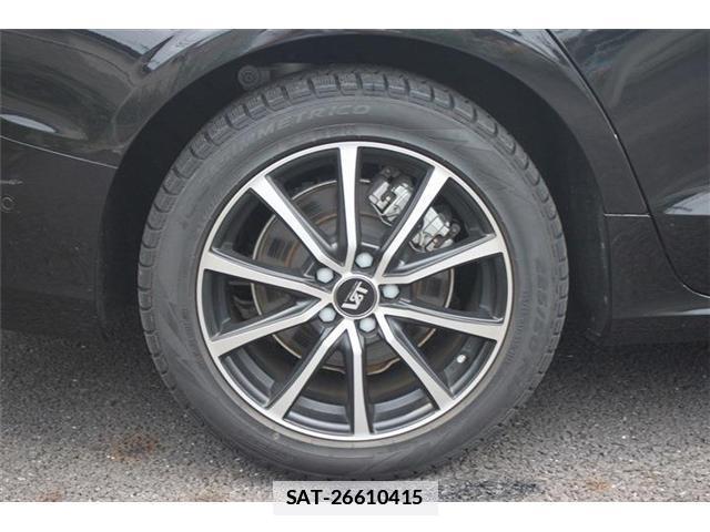 Volvo V60 2022-03 7870930-12
