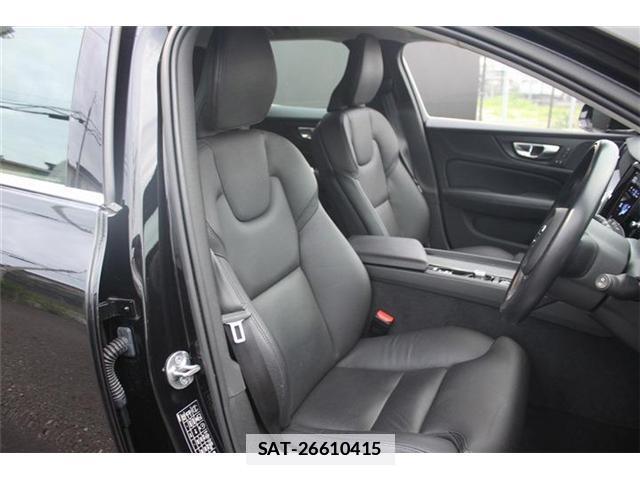 Volvo V60 2022-03 7870930-13