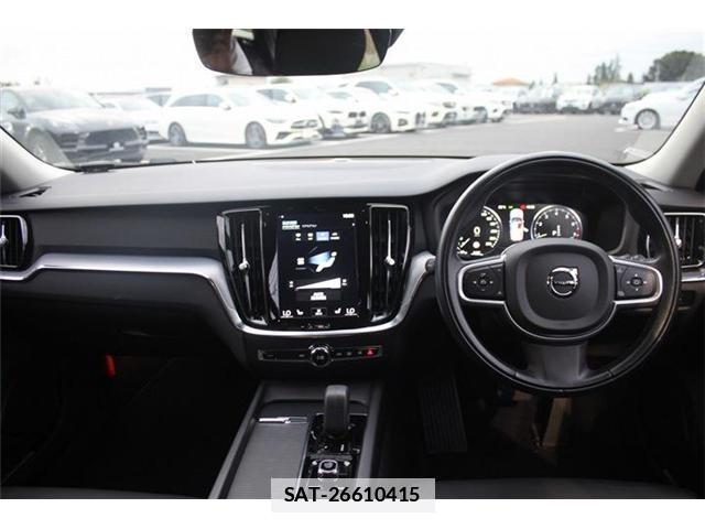 Volvo V60 2022-03 7870930-15