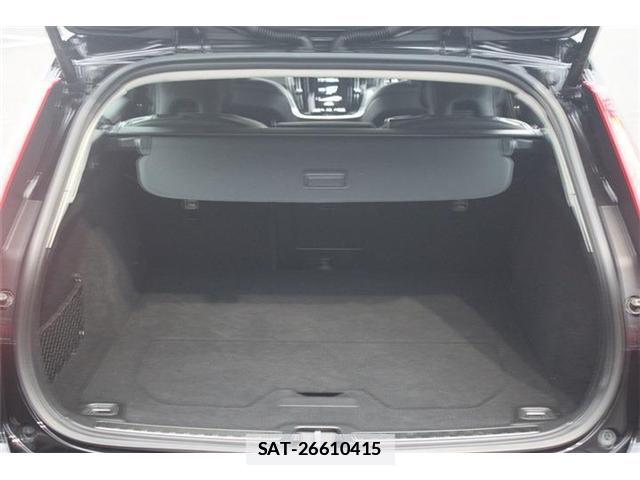 Volvo V60 2022-03 7870930-18