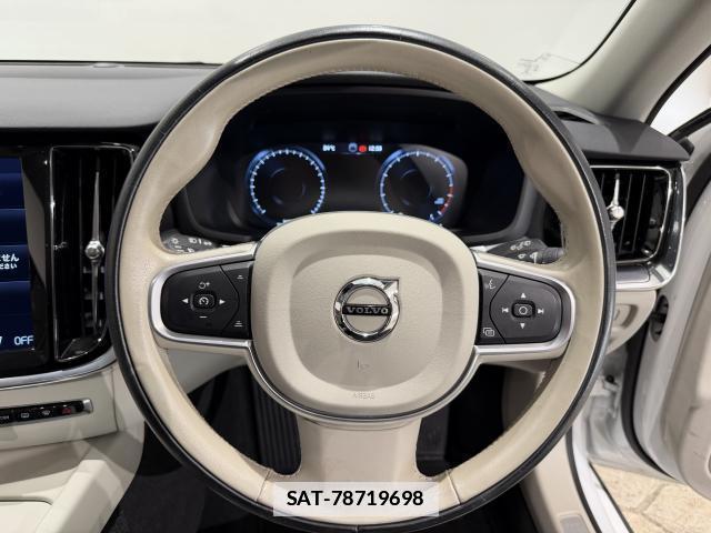 Volvo V60 2022-05 7872371-6