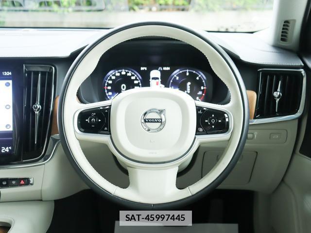 Volvo V90 2020-12 7867089-11