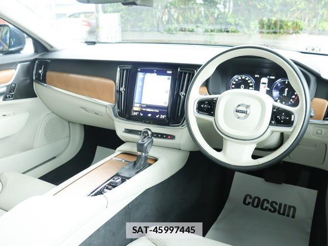 Volvo V90 2020-12 7867089-15