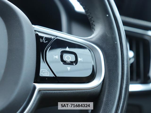 Volvo V90 2019-03 7867091-14