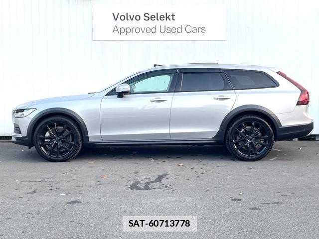 Volvo V90 2023-07 7867818-13