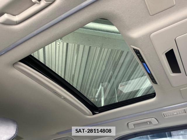 Toyota VELLFIRE 2019-06 7867932-4